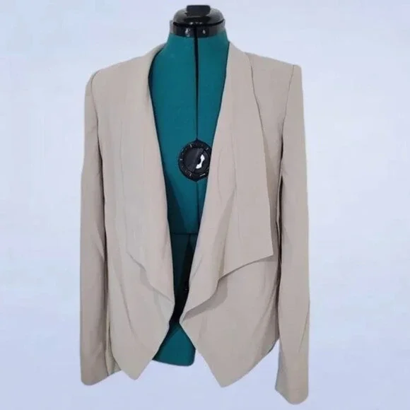 BCBGMaxAzria Abree‎ Jacket in Pumice - Size Extra Small - Picture 2 of 10